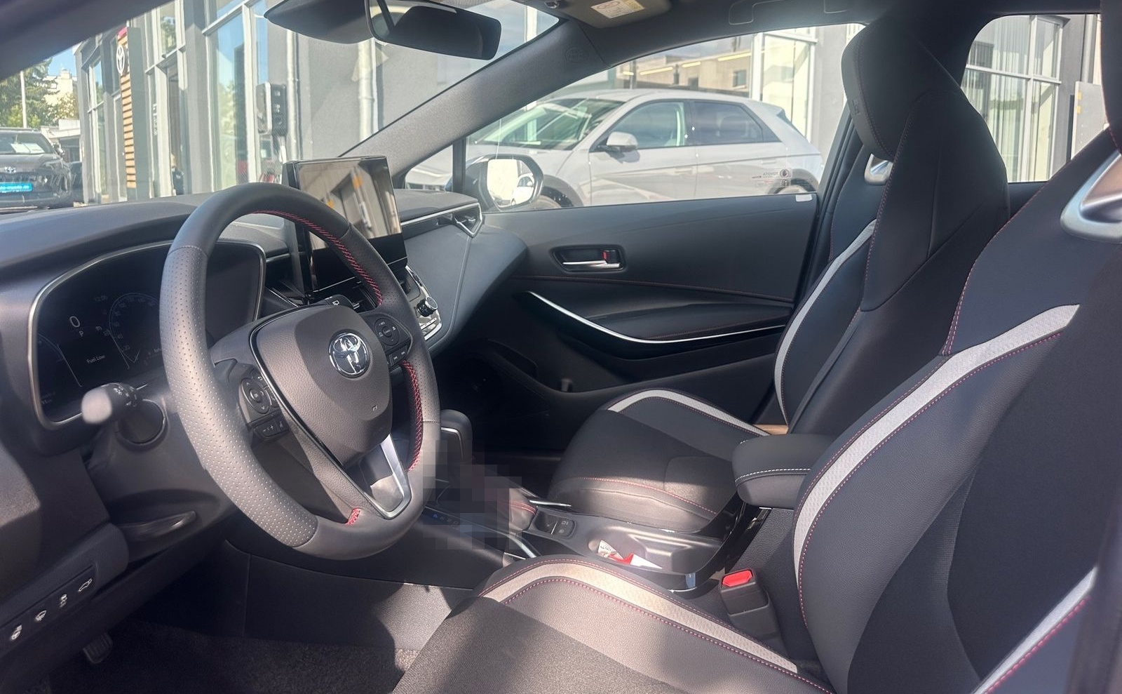 Toyota Corolla Hybrid GR Sport2,0-l-Hybrid Stufenloses  foto 15