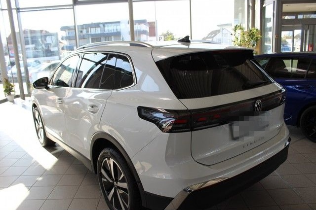 Volkswagen Tiguan Elegance 1,5 l eTSI DSG *LED*AHK* Navi foto 4