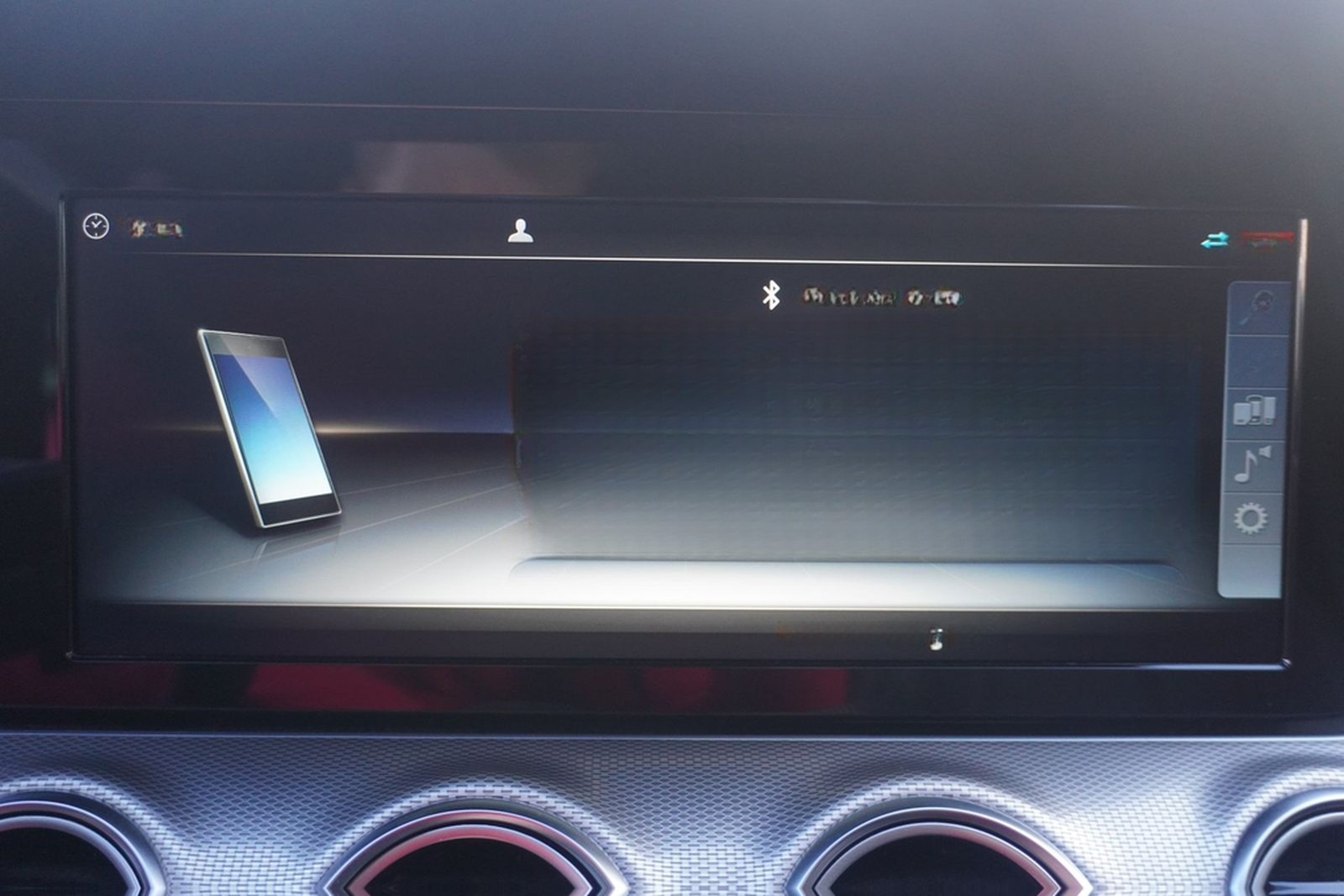Mercedes-Benz E200 T-Modell LED 360° Navi Keyless-Go Tempomat foto 26