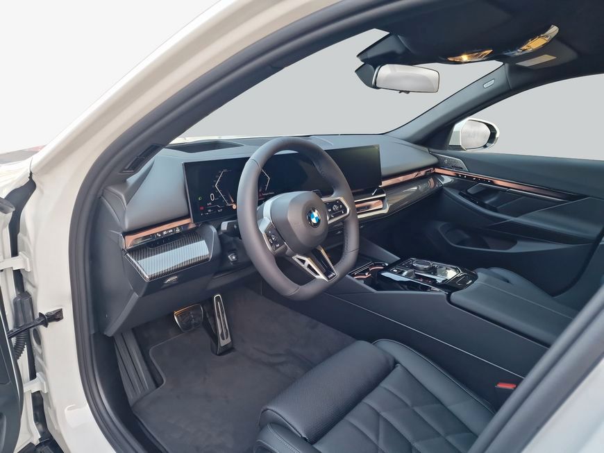 BMW 520d Aut. 145 kW, 4-türig (Diesel) foto 11
