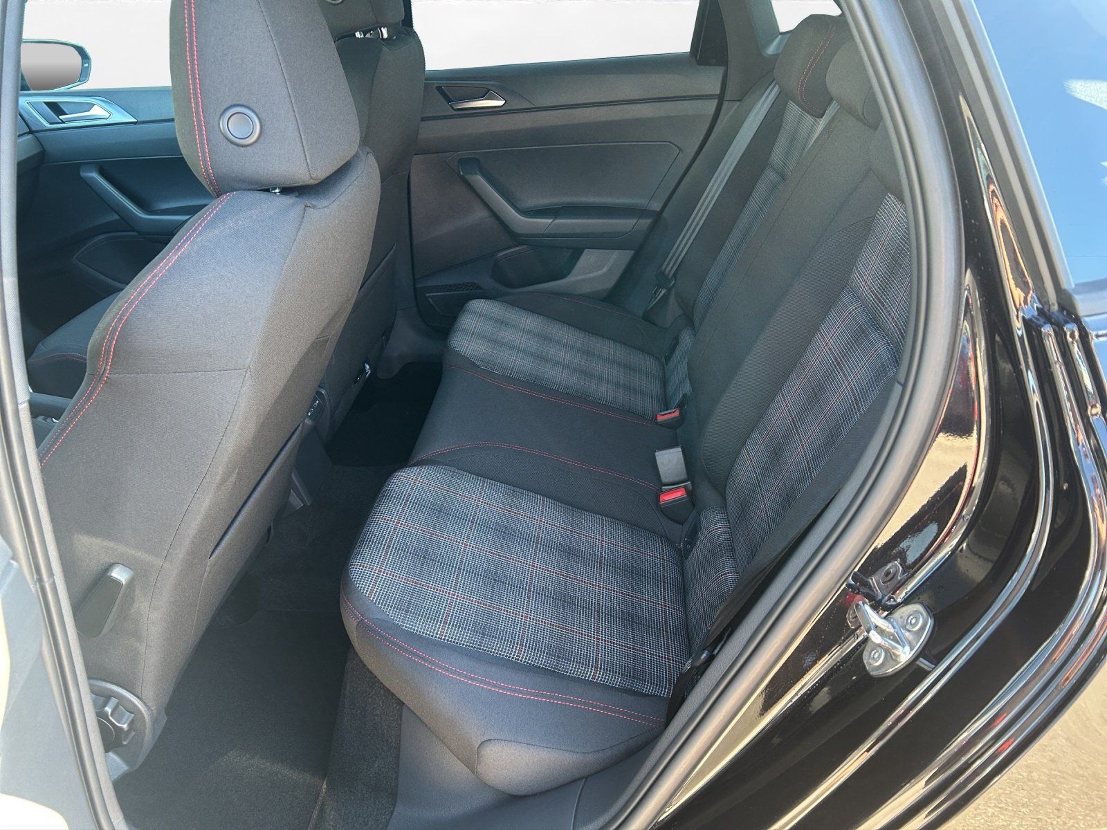 Volkswagen Polo GTI 2.0 TSI DSG | PANO | NAVI | ACC | foto 11