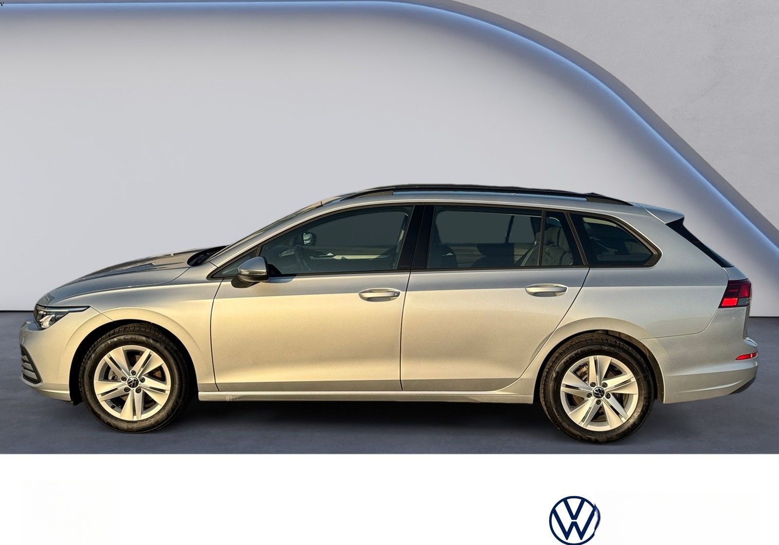 Volkswagen Golf Variant 1.5eTSI DSG Life LED+NAVI+ACC+PDC foto 2