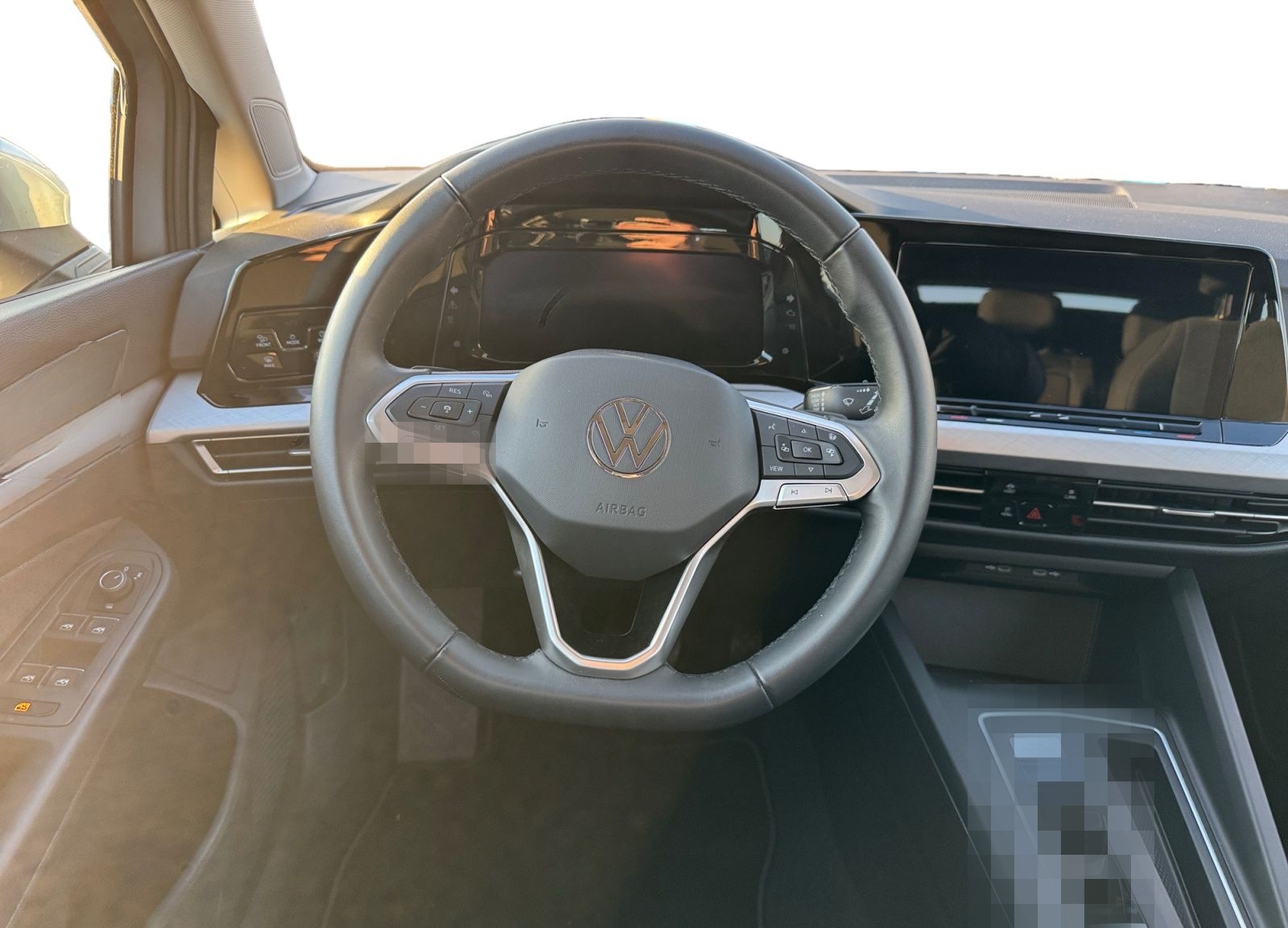 Volkswagen Golf Variant 1.5eTSI DSG Life LED+NAVI+ACC+PDC foto 12