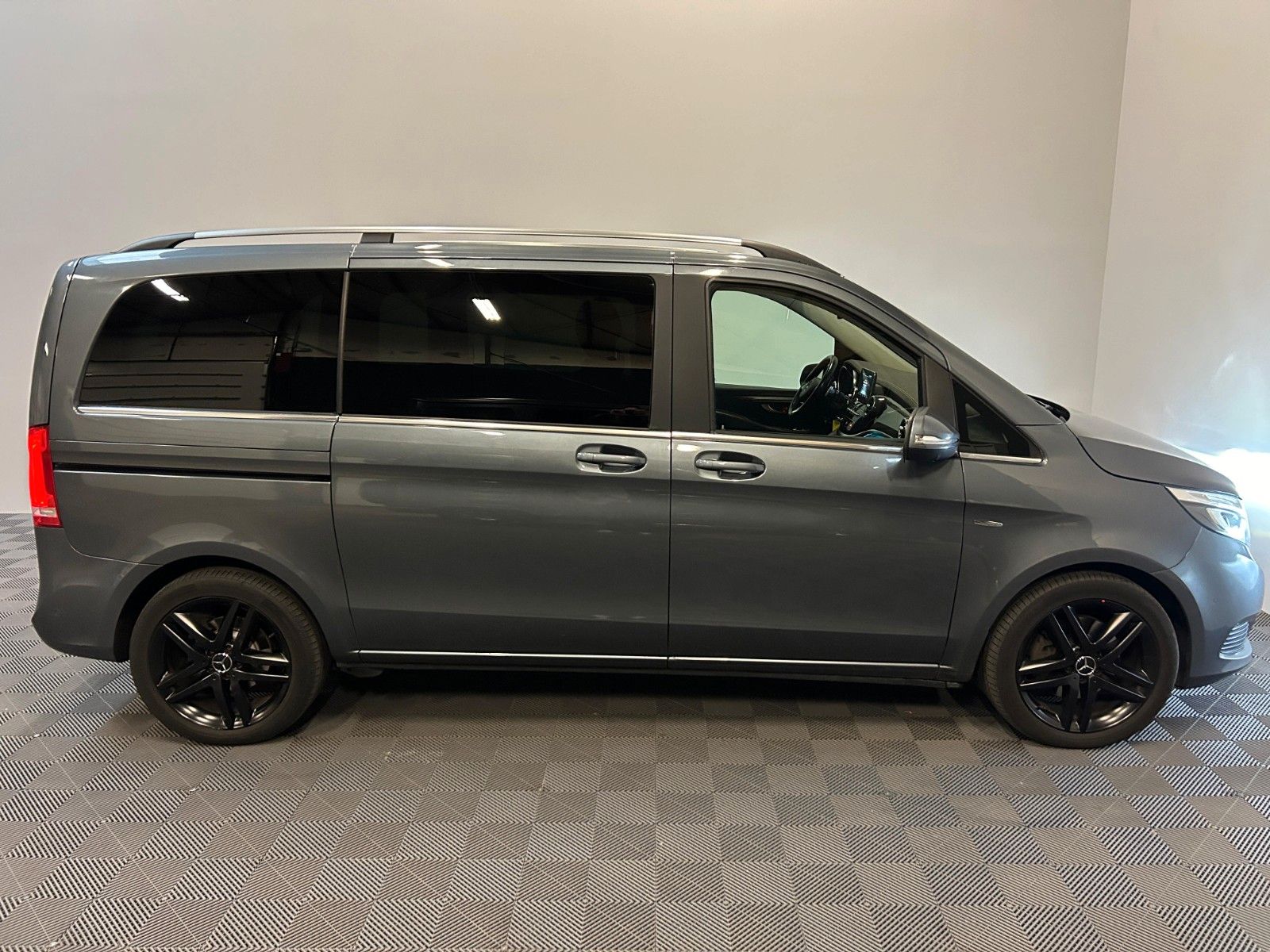 Mercedes-Benz V250d kompakt Avantgarde *7Sitze-LED-360°* foto 6