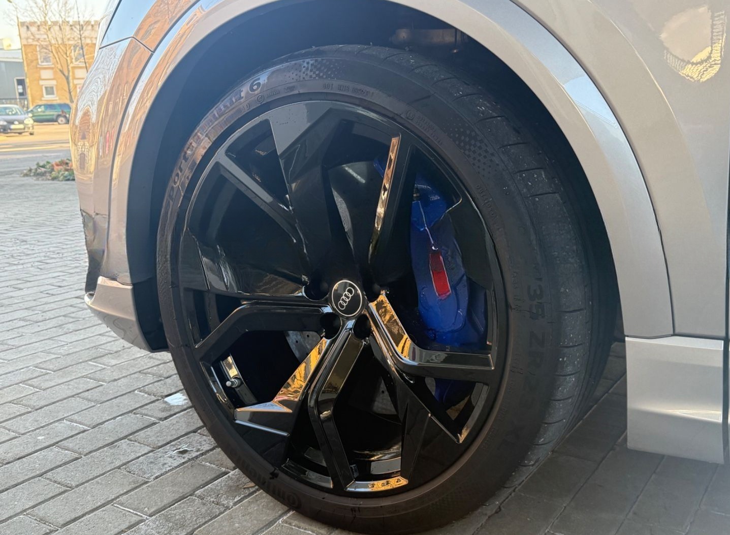 Audi RSQ8/4.0 TFSI Quattro / Voll / Keramic / NP:186k foto 10