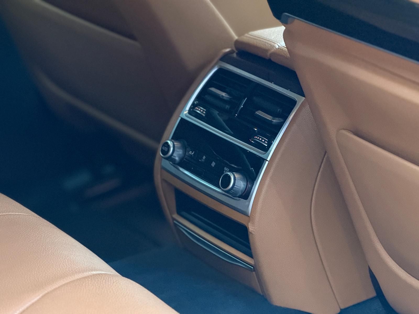 BMW 730 d xDrive |HUD|MASSAGE|SHZ|KAM| foto 18