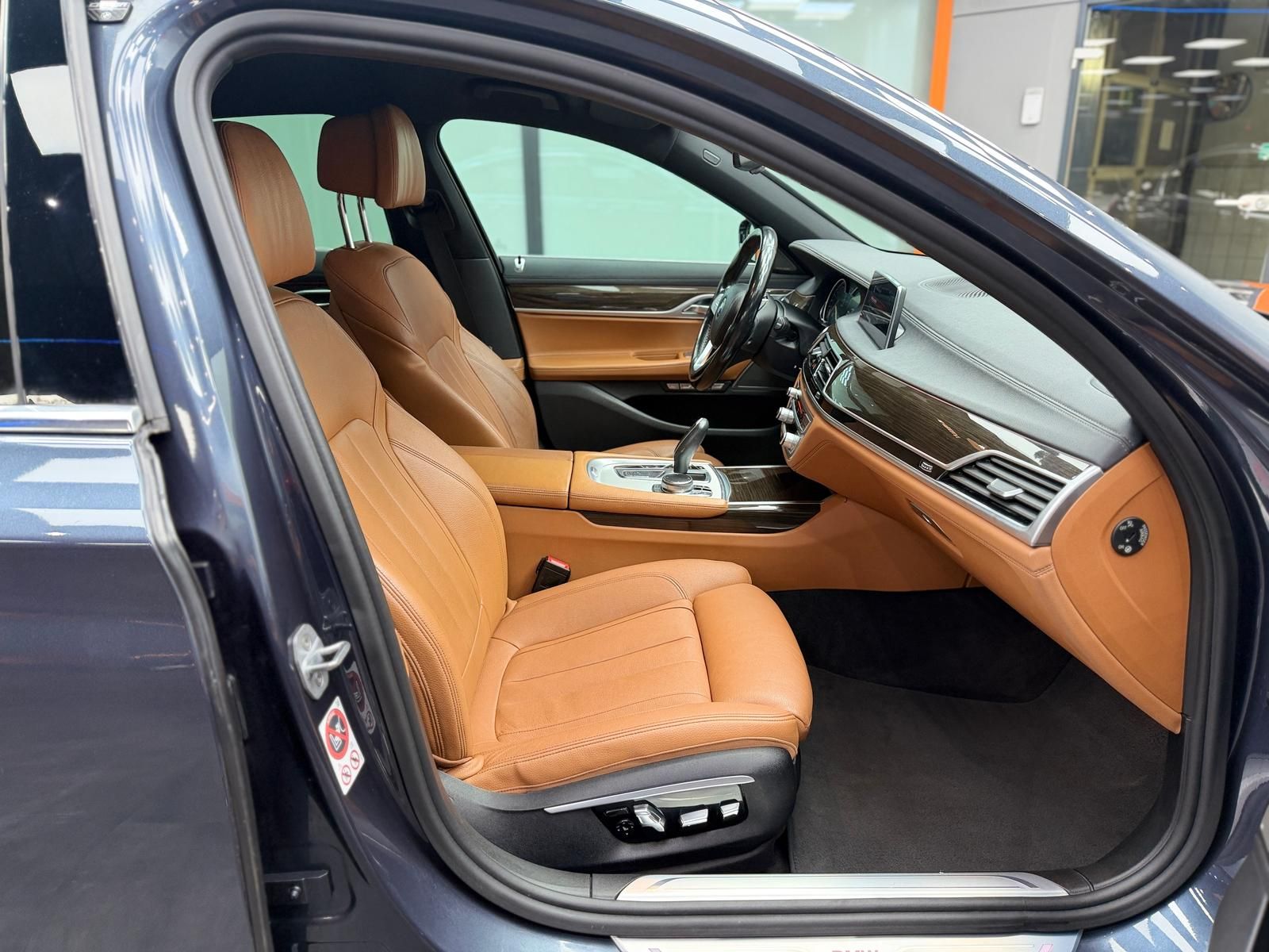 BMW 730 d xDrive |HUD|MASSAGE|SHZ|KAM| foto 19