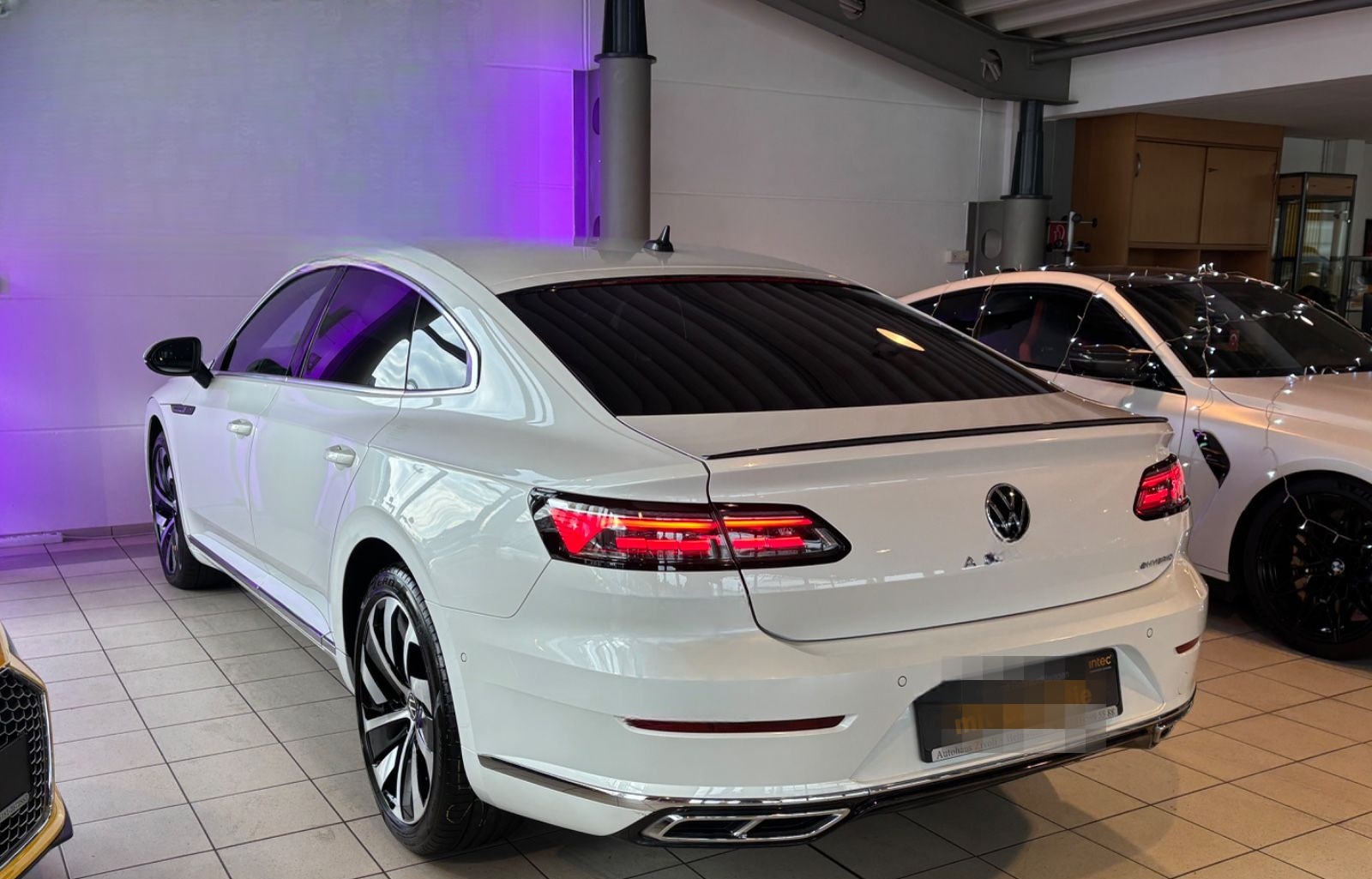 Volkswagen Arteon eHybrid R-LINE/VIRTUAL/AHK/MATRIX/DCC/360 foto 7