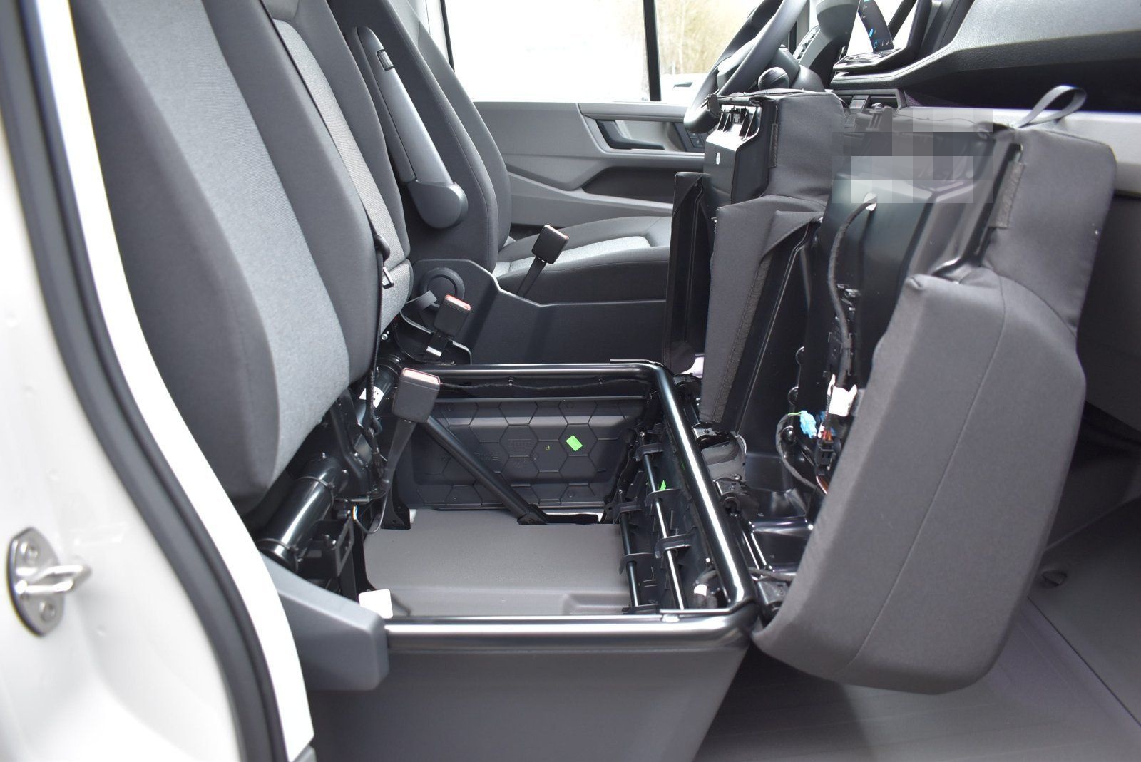 Volkswagen Crafter 30 2.0TDI L3H2 APP Kamera 5J Garantie foto 12