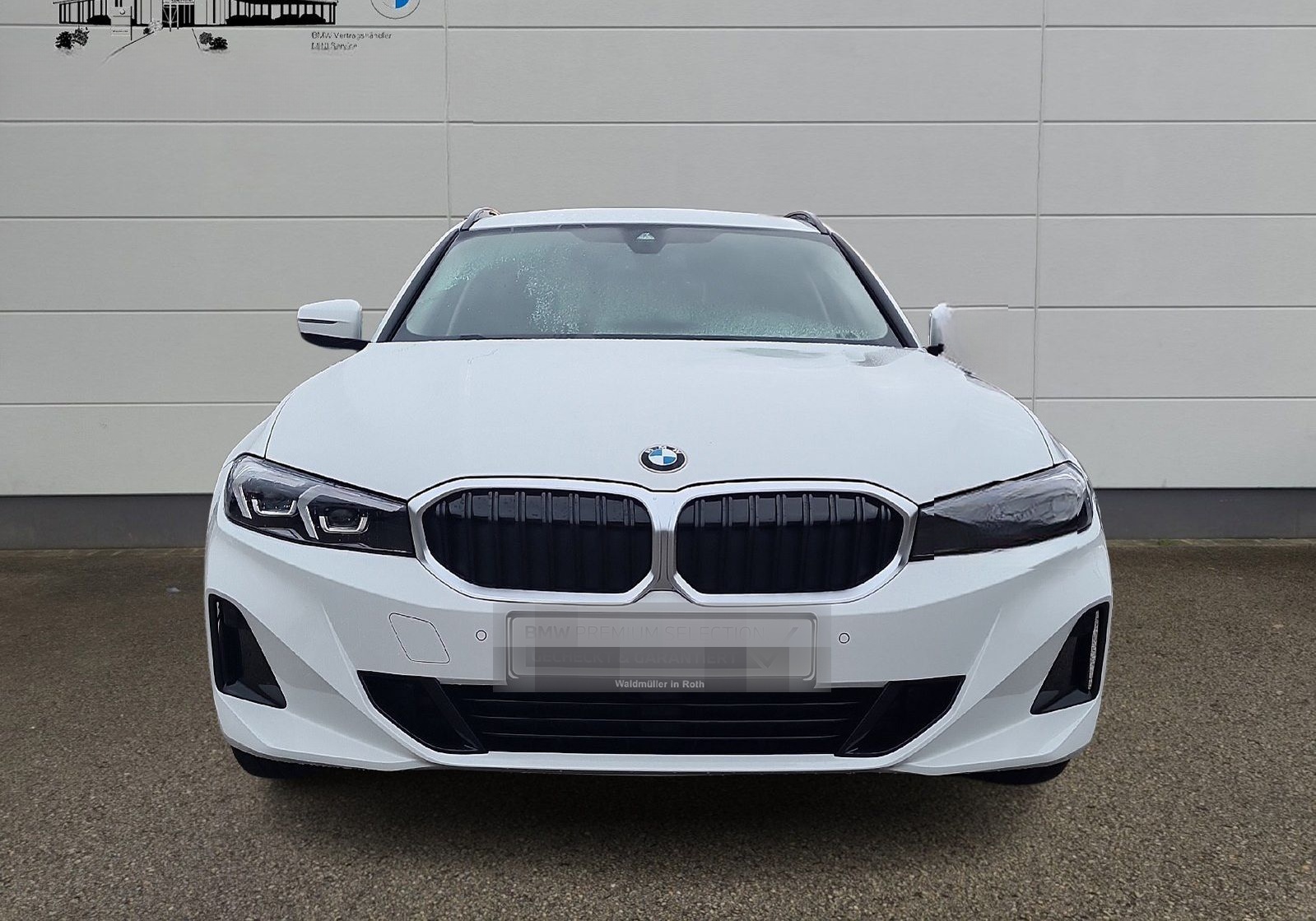 BMW 318i Touring foto 3