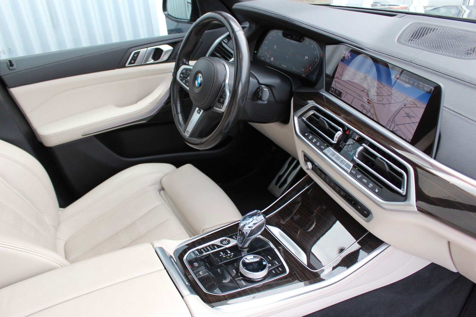 BMW X5 M50d Sportapket+Soft-Close+Pano foto 14