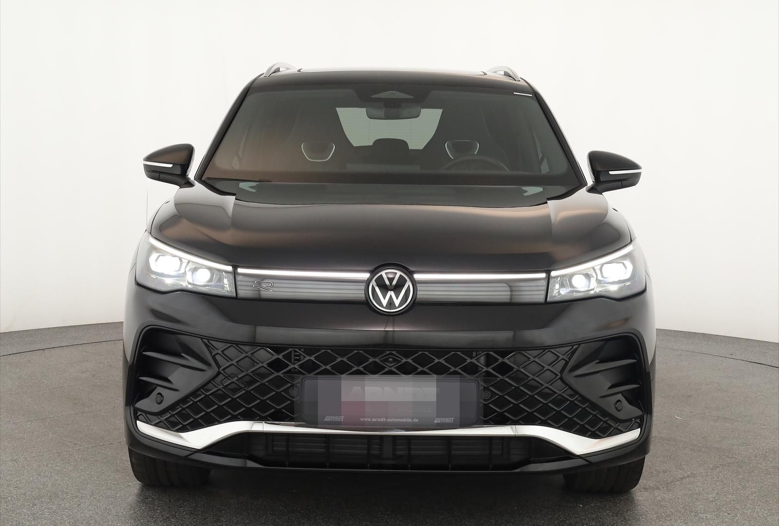 Volkswagen Tiguan 2.0 TSI DSG 4M R-Line IQ Pano Nav ACC 360 foto 3