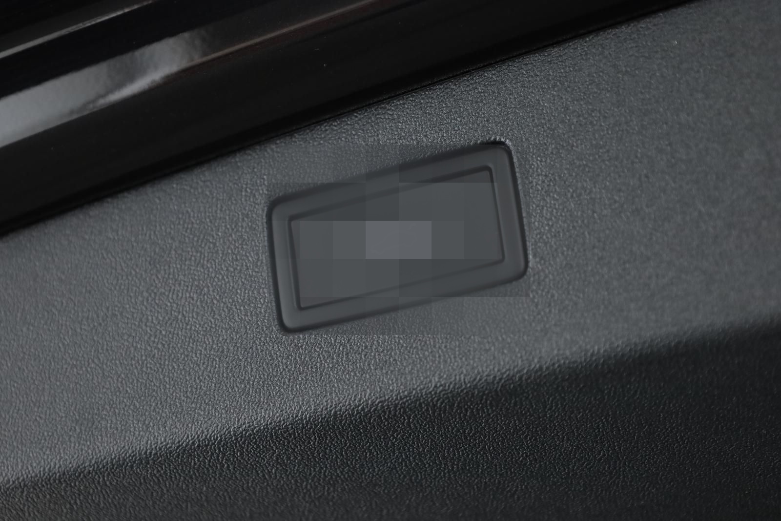 Volkswagen Tiguan 2.0 TSI DSG 4M R-Line IQ Pano Nav ACC 360 foto 23
