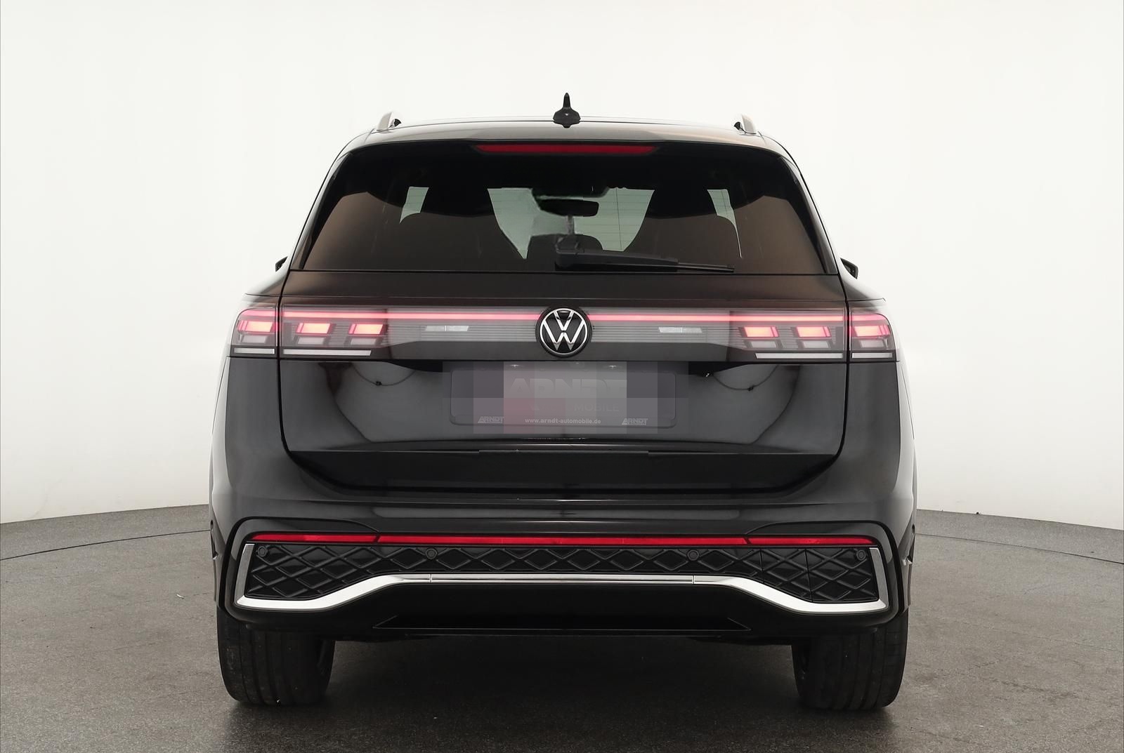 Volkswagen Tiguan 2.0 TSI DSG 4M R-Line IQ Pano Nav ACC 360 foto 4