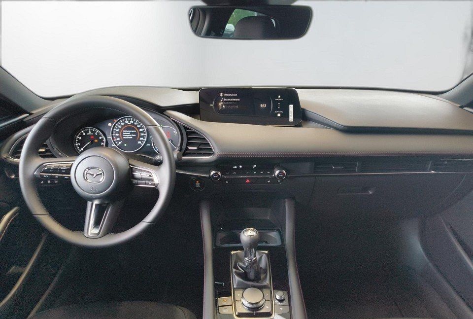 Mazda 3 2.5L e-SKYACTIV G 140ps foto 11
