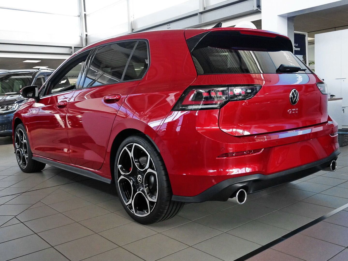 Volkswagen Golf GTI 265 PS DSG | HUD | DCC | Pano | AHZV uv foto 4