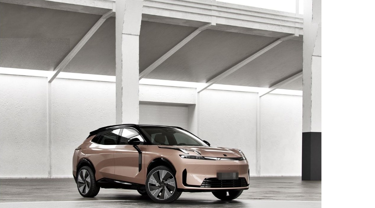 Lynk&Co 08 MORE /Leasing / Eröffnugs-Deal foto 4