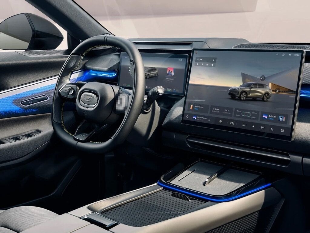 Lynk&Co 08 1.5 PlugIn Hybrid / 200KM Elektr. / 0% Fin. / foto 7