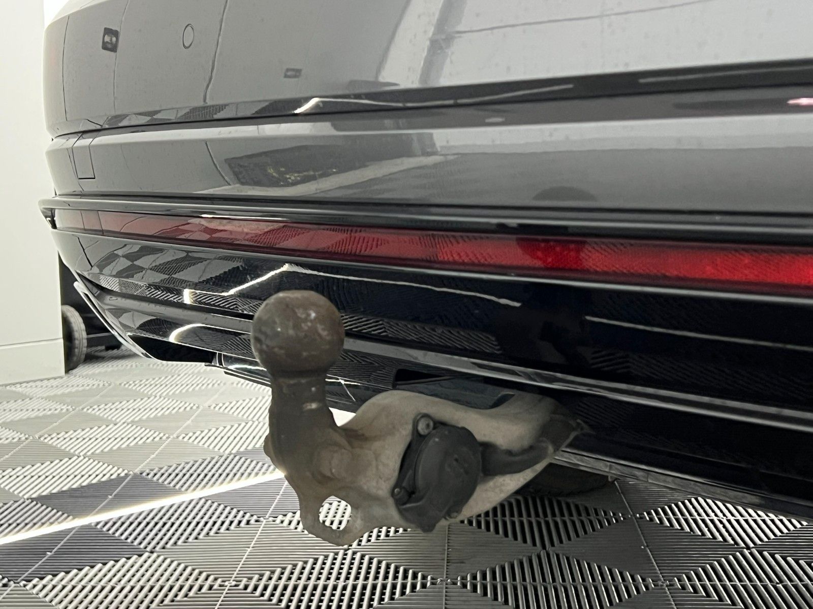 Volkswagen Touareg 4Motion R-LINE/MATRIX/AHK/INNOVISION/21* foto 17