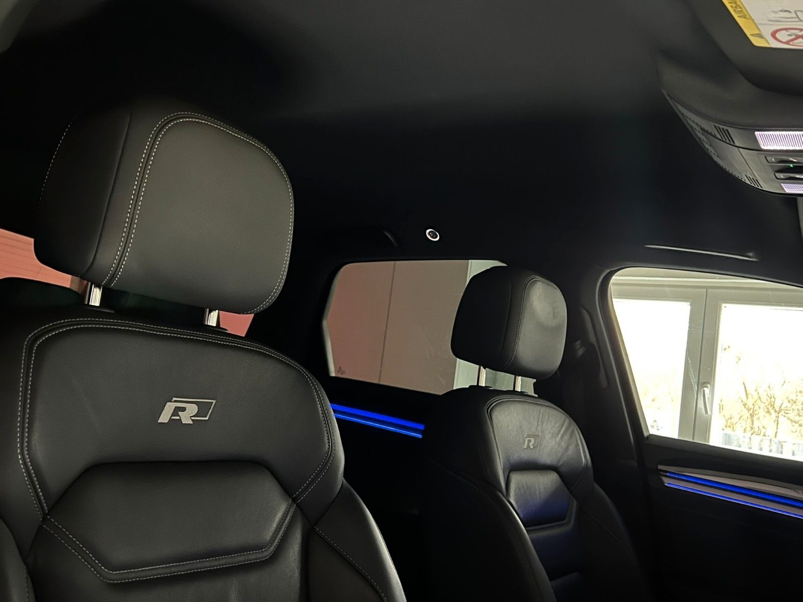 Volkswagen Touareg 4Motion R-LINE/MATRIX/AHK/INNOVISION/21* foto 4