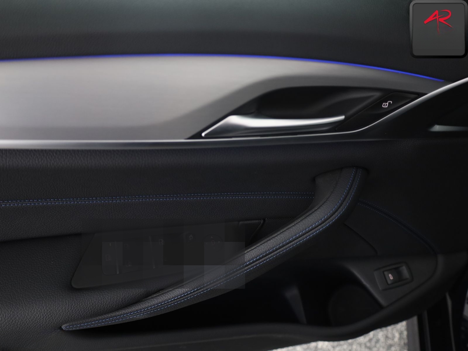 BMW 530 d T xDrive M SPORT SHADOW KAMERA,KEYLESS,AHK foto 13