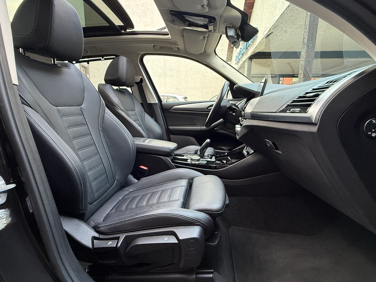 BMW X3 xDrive 20 d*Navi*LED*Head-Up*Leder*1.Hand foto 11