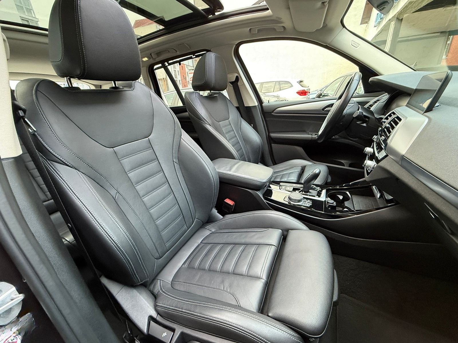 BMW X3 xDrive 20 d*Navi*LED*Head-Up*Leder*1.Hand foto 12