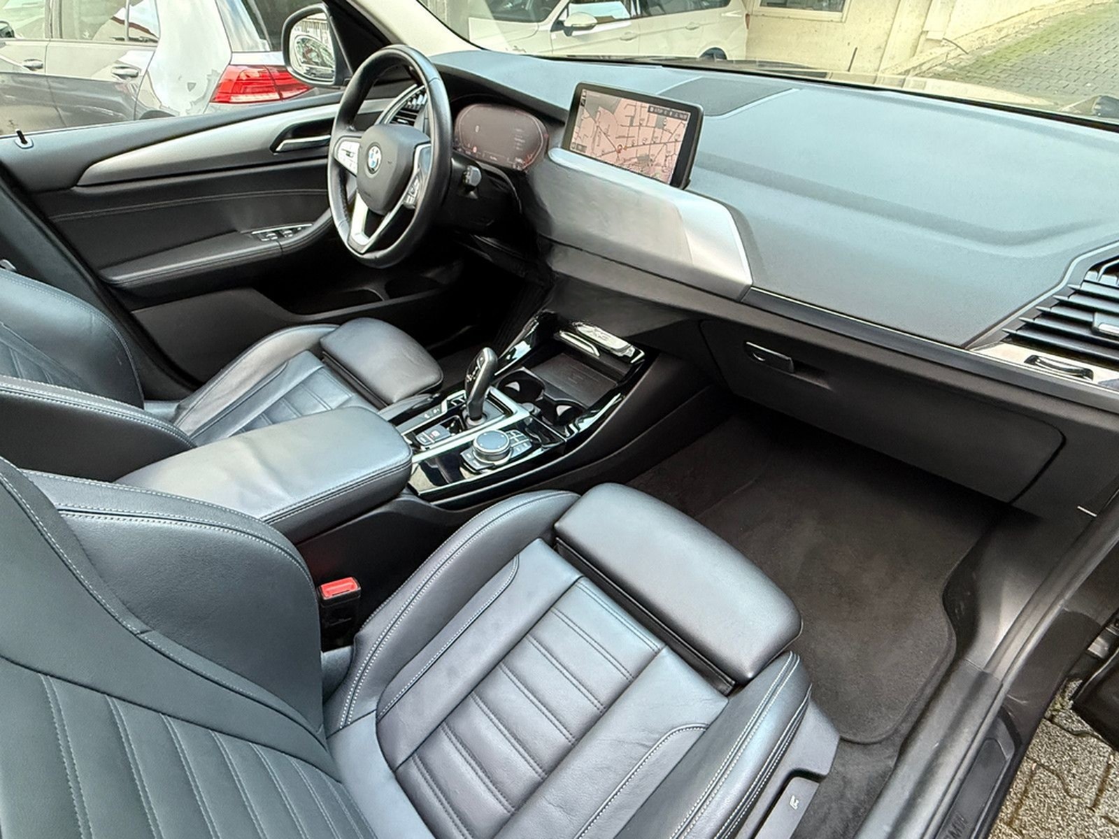 BMW X3 xDrive 20 d*Navi*LED*Head-Up*Leder*1.Hand foto 10