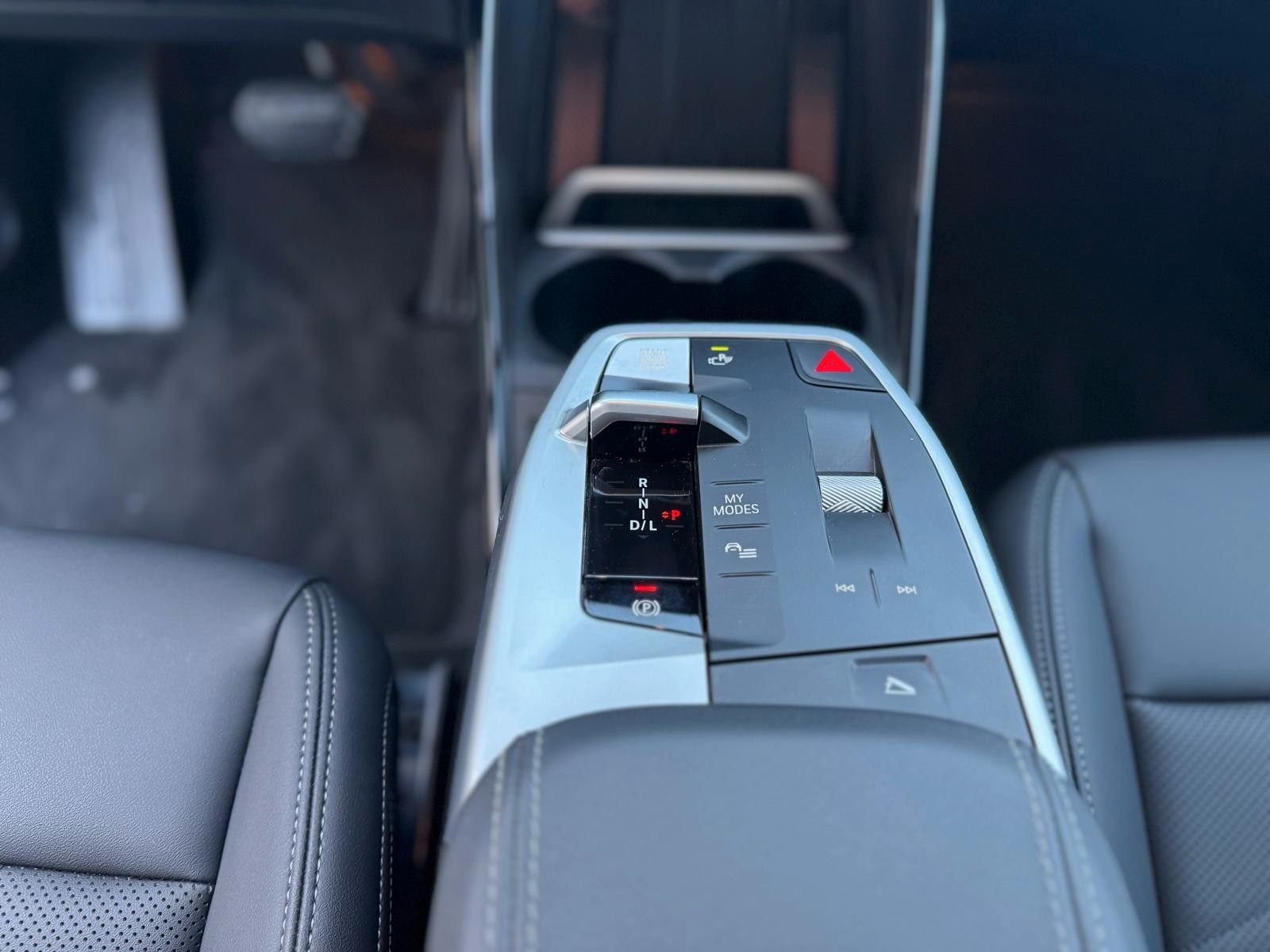 BMW 218 i Active Tourer Luxury Line KAMERA AHK LED foto 14