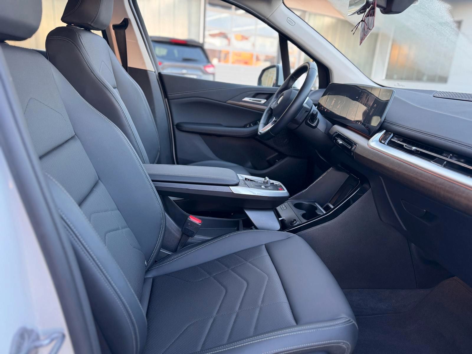 BMW 218 i Active Tourer Luxury Line KAMERA AHK LED foto 21