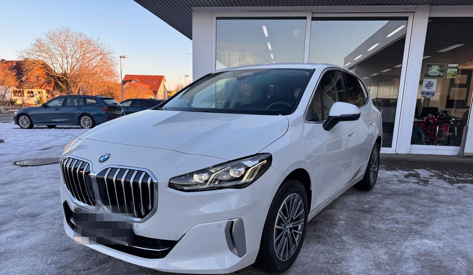 BMW 218 i Active Tourer Luxury Line KAMERA AHK LED foto 4