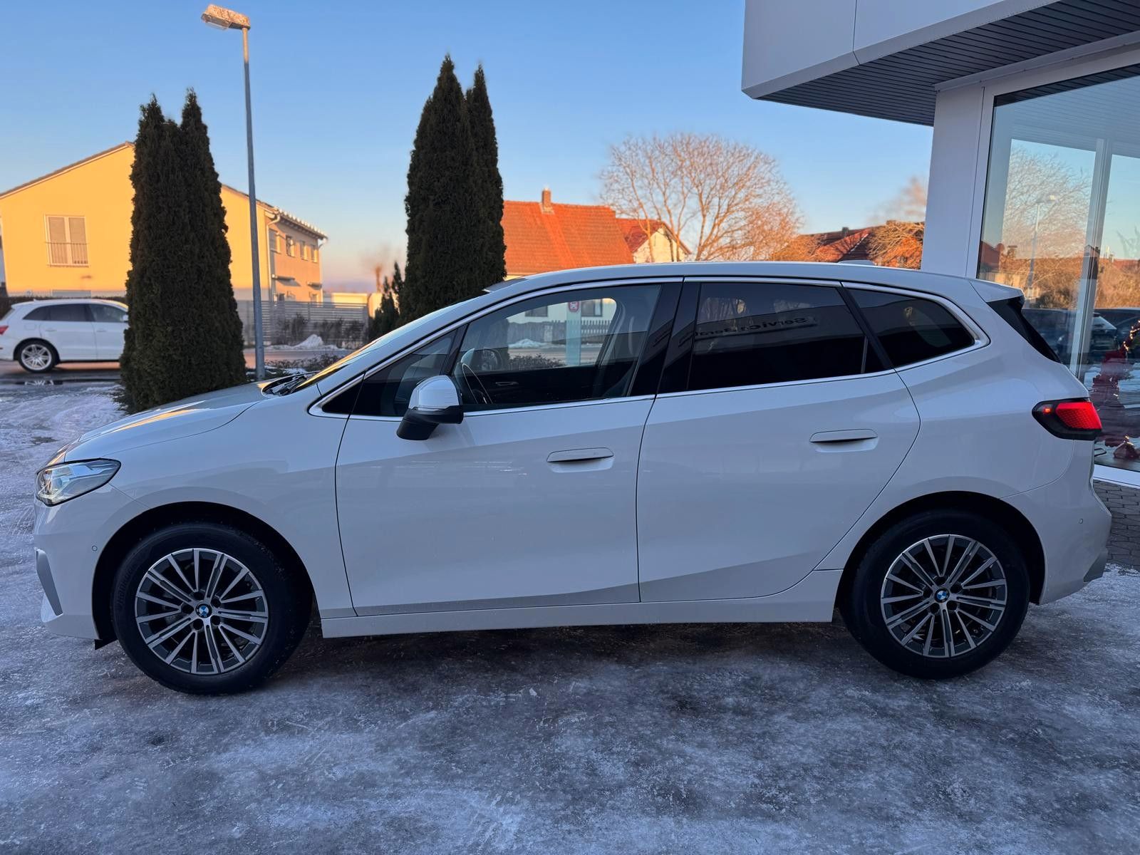 BMW 218 i Active Tourer Luxury Line KAMERA AHK LED foto 5
