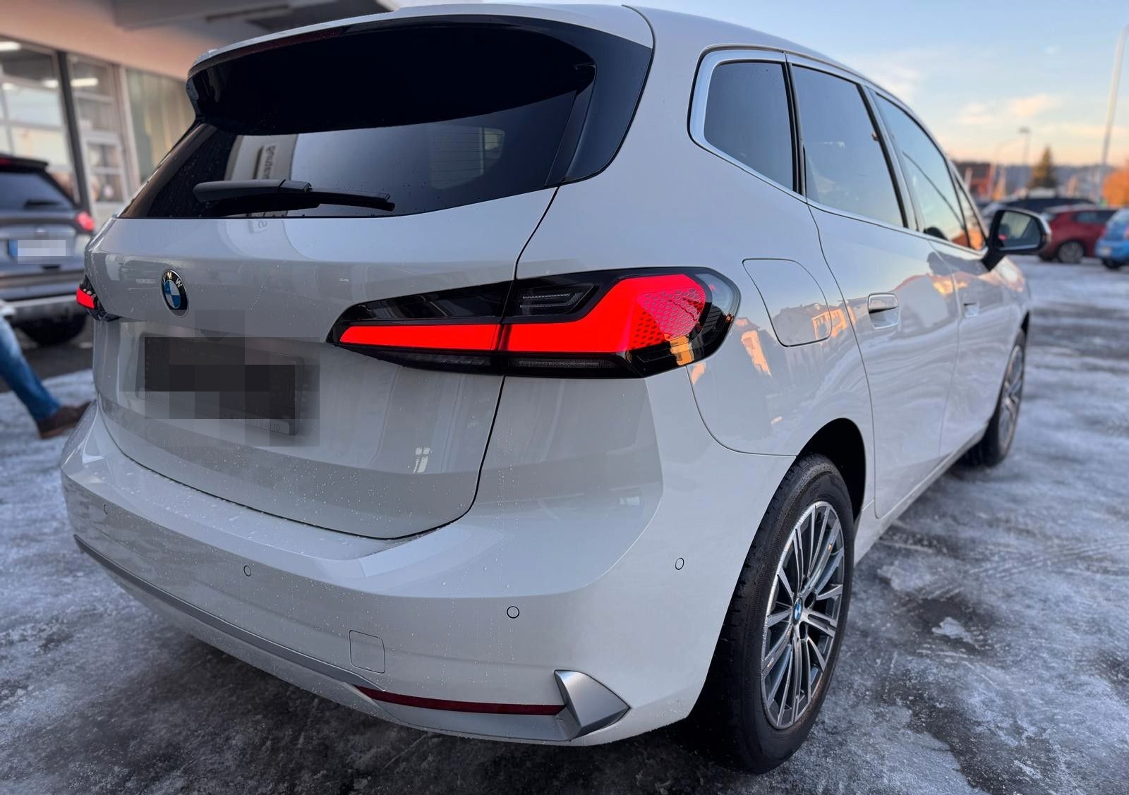 BMW 218 i Active Tourer Luxury Line KAMERA AHK LED foto 7