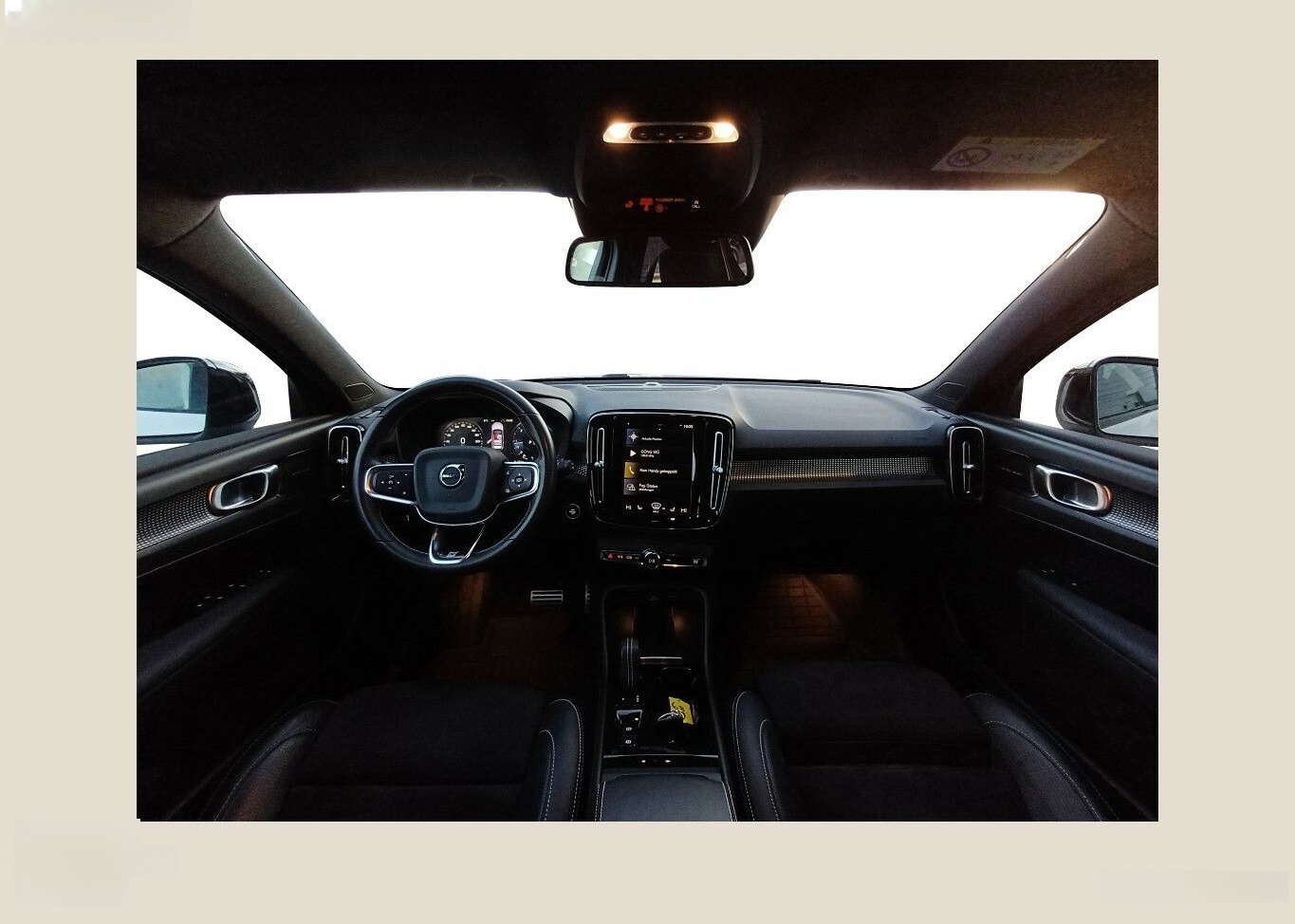 Volvo XC40 D4 R Design AWD foto 9