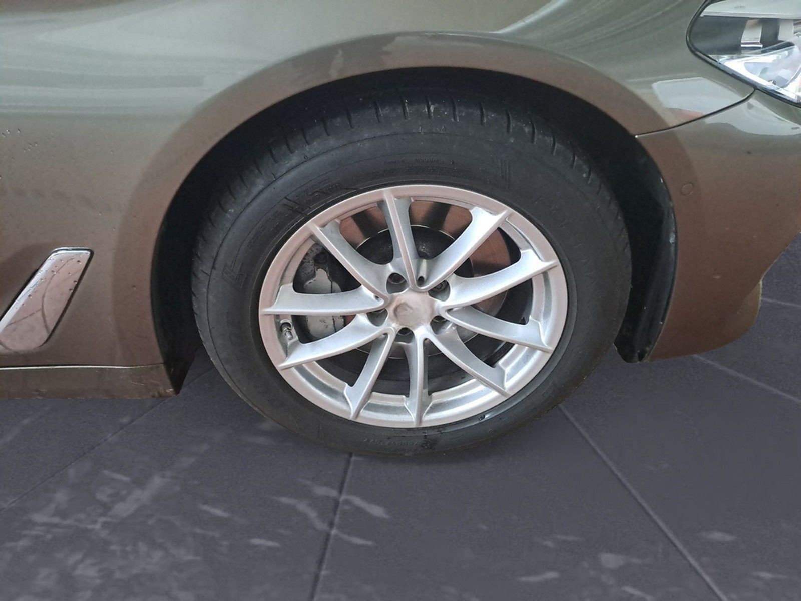BMW 530i Touring Aut. *KAMERA*LED*KLIMA foto 11