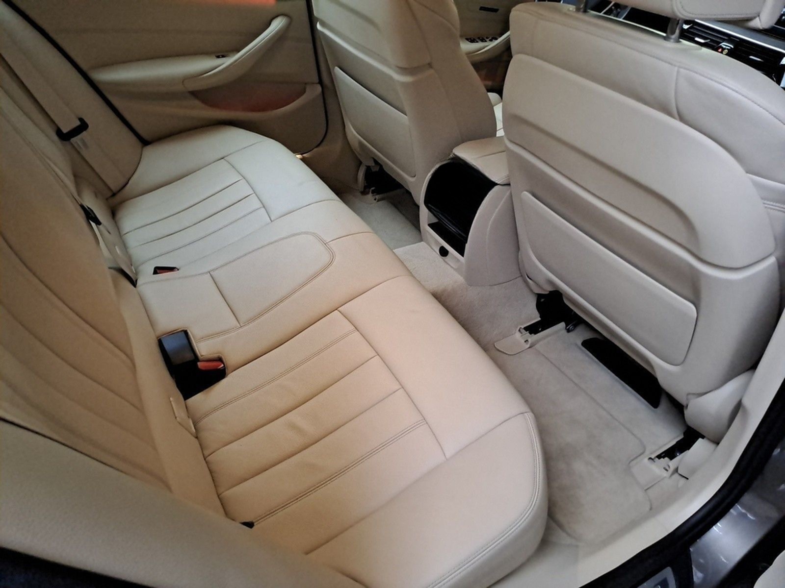 BMW 530i Touring Aut. *KAMERA*LED*KLIMA foto 13
