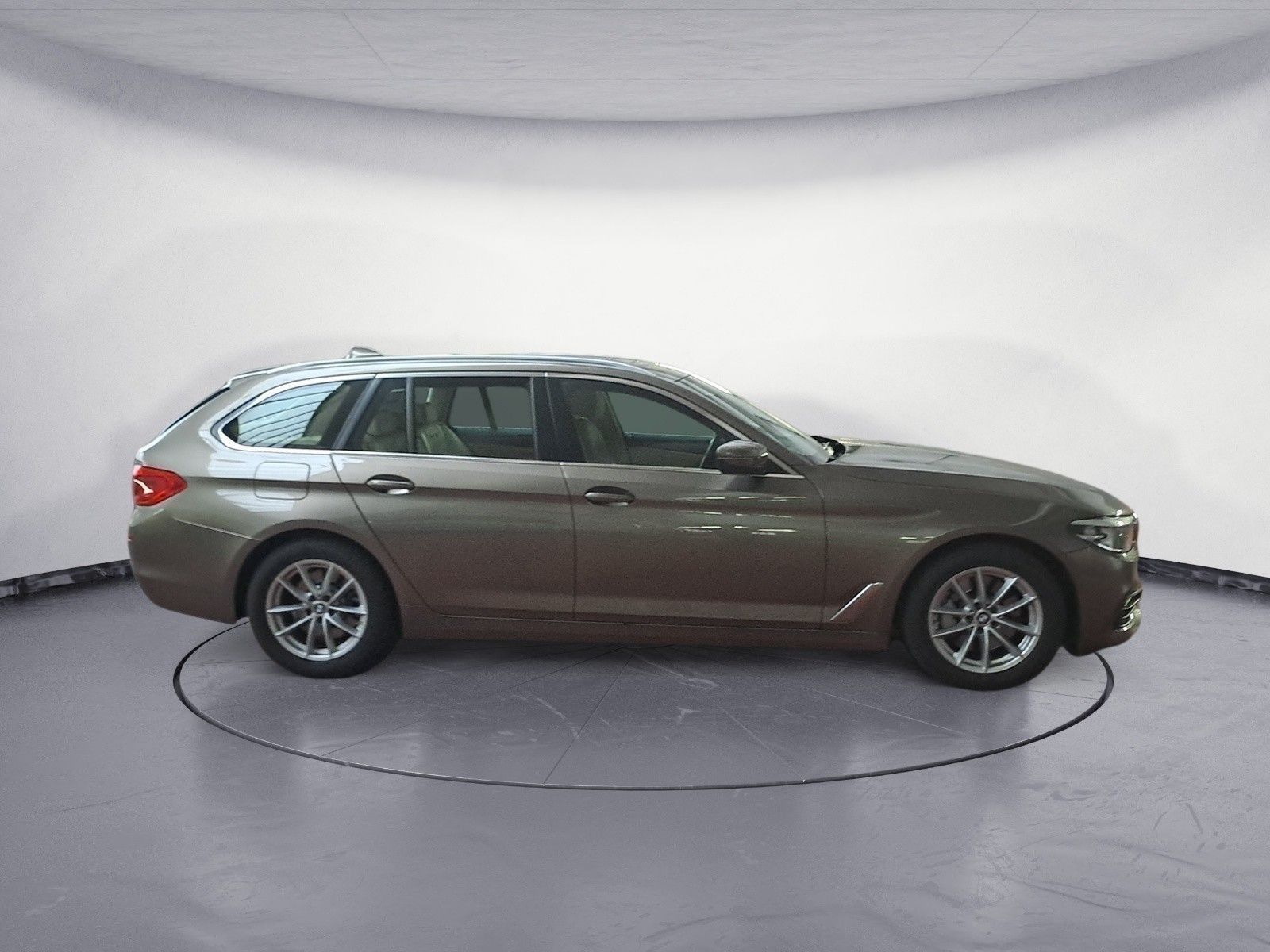 BMW 530i Touring Aut. *KAMERA*LED*KLIMA foto 5