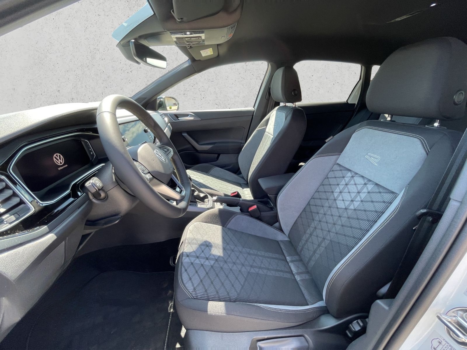 Volkswagen Taigo R-Line 1.0 TSI DSG,ACC,IQ.LIGHT,IQ.DRIVE foto 8