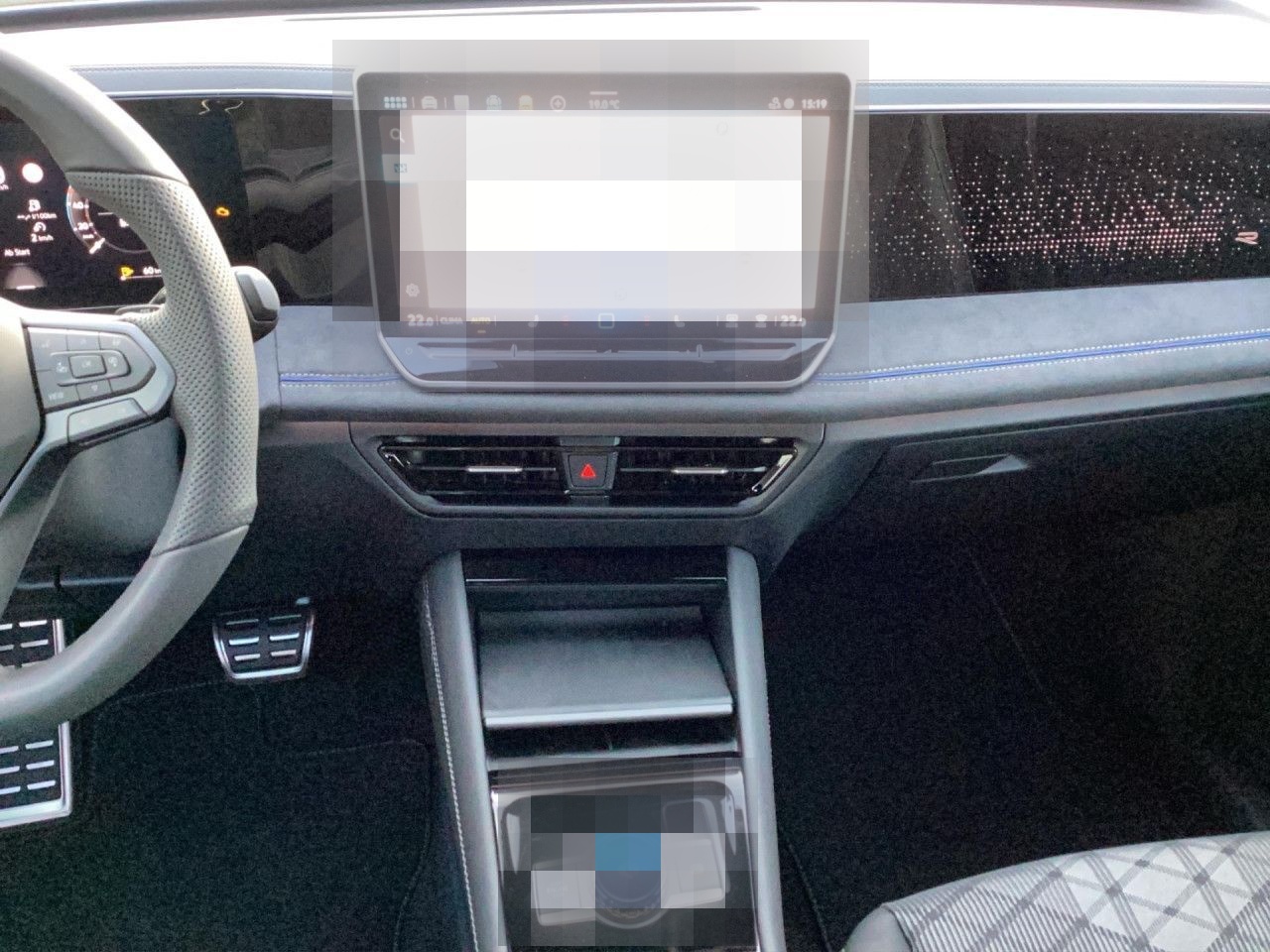 Volkswagen Tiguan R-Line 1.5 eTSI DSG AHK LED Navi Klima foto 15