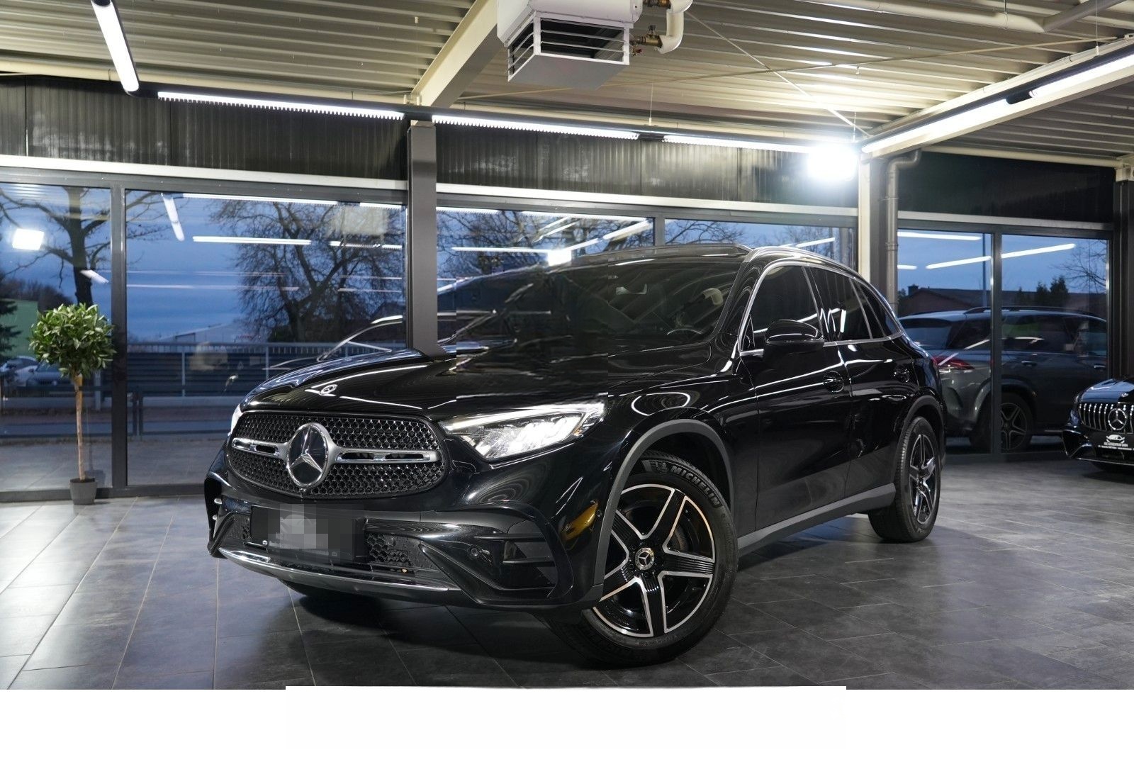 Mercedes-Benz GLC 200 4Matic AMG Line foto 2