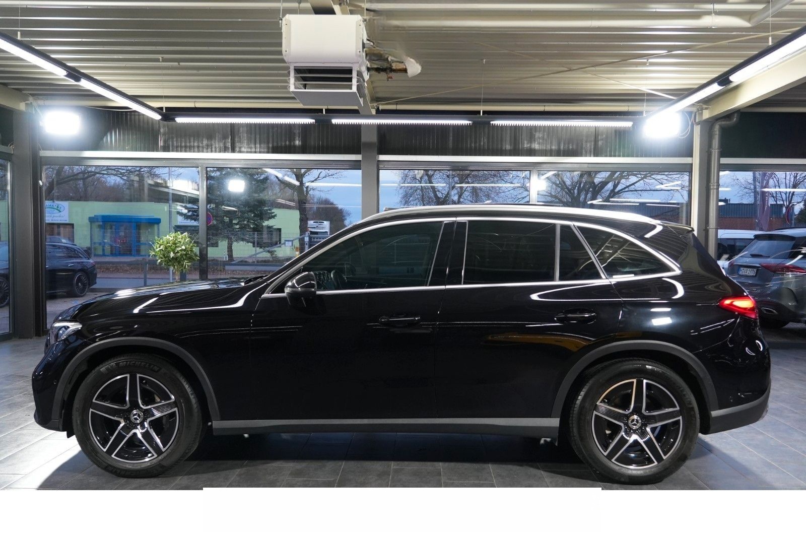 Mercedes-Benz GLC 200 4Matic AMG Line foto 3