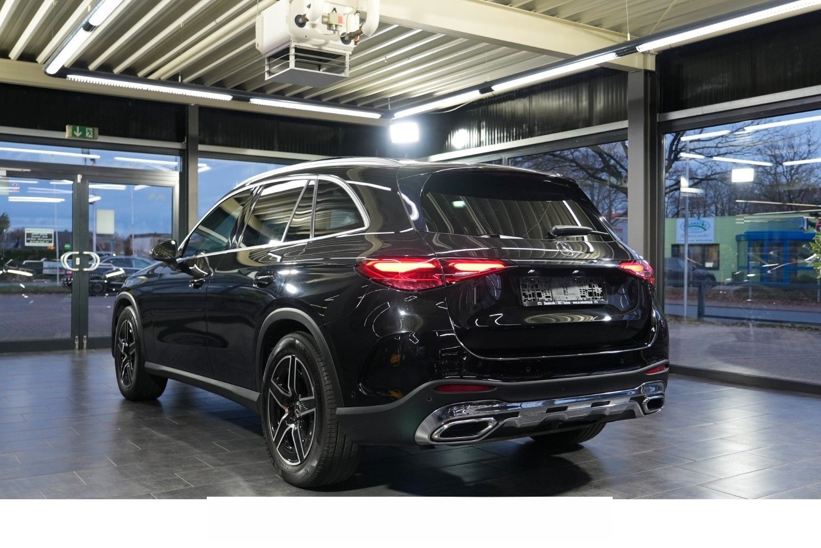 Mercedes-Benz GLC 200 4Matic AMG Line foto 4