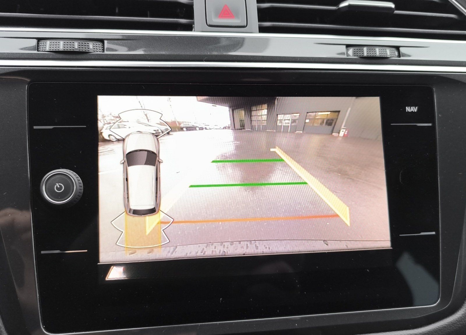 Volkswagen Tiguan 2.0 TDI DSG Life NAVI AHK RFK PDC ACC LED foto 21
