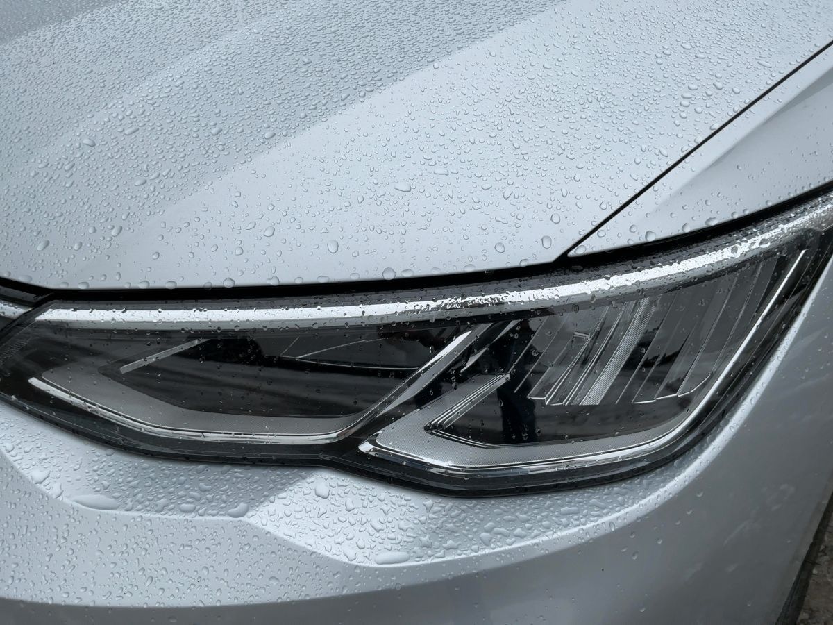 Volkswagen Golf VIII Variant 2.0 TDI DSG 5JG+LED+NAVI+AHK foto 15