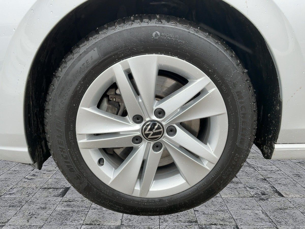 Volkswagen Golf VIII Variant 2.0 TDI DSG 5JG+LED+NAVI+AHK foto 8