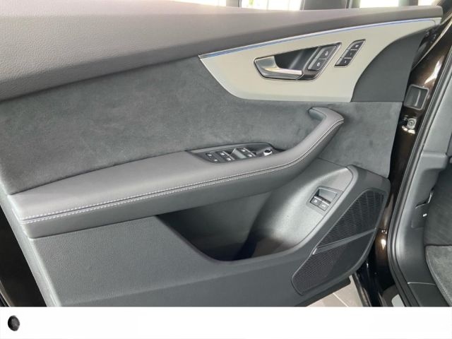Audi Q7 SUV TFSI e quattro 290kW tiptronic foto 11