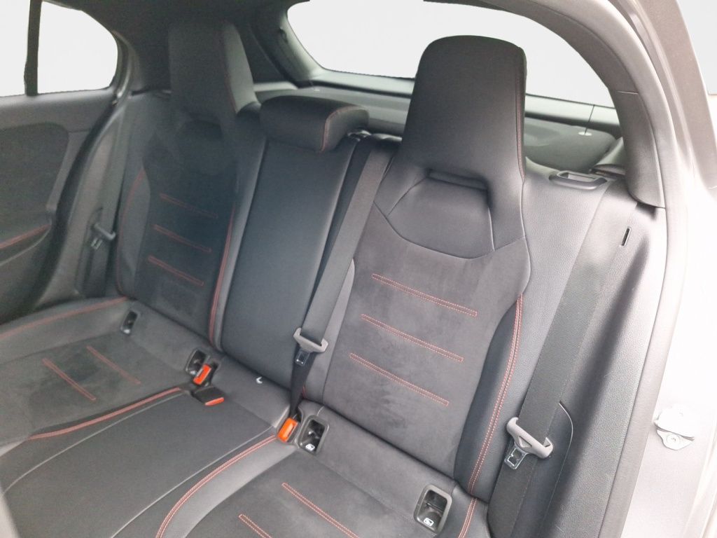 Mercedes-Benz AMG A 35 4M NIGHT Multibeam LED MBUX Prem foto 16