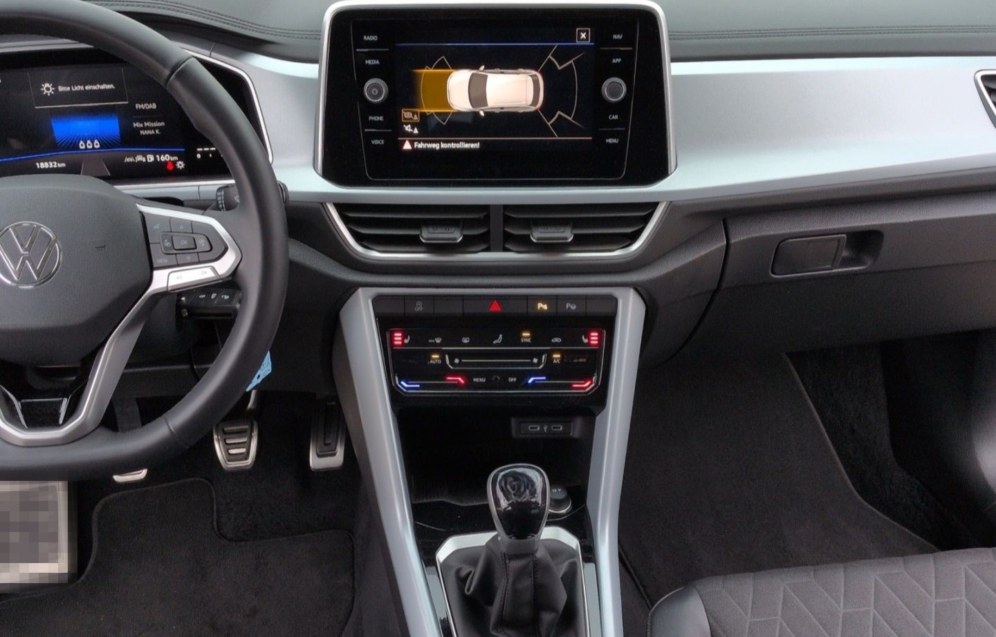 Volkswagen T-Roc GOAL TSI*ACC LED Navi SHZ digCockp VKZ-Erk foto 7