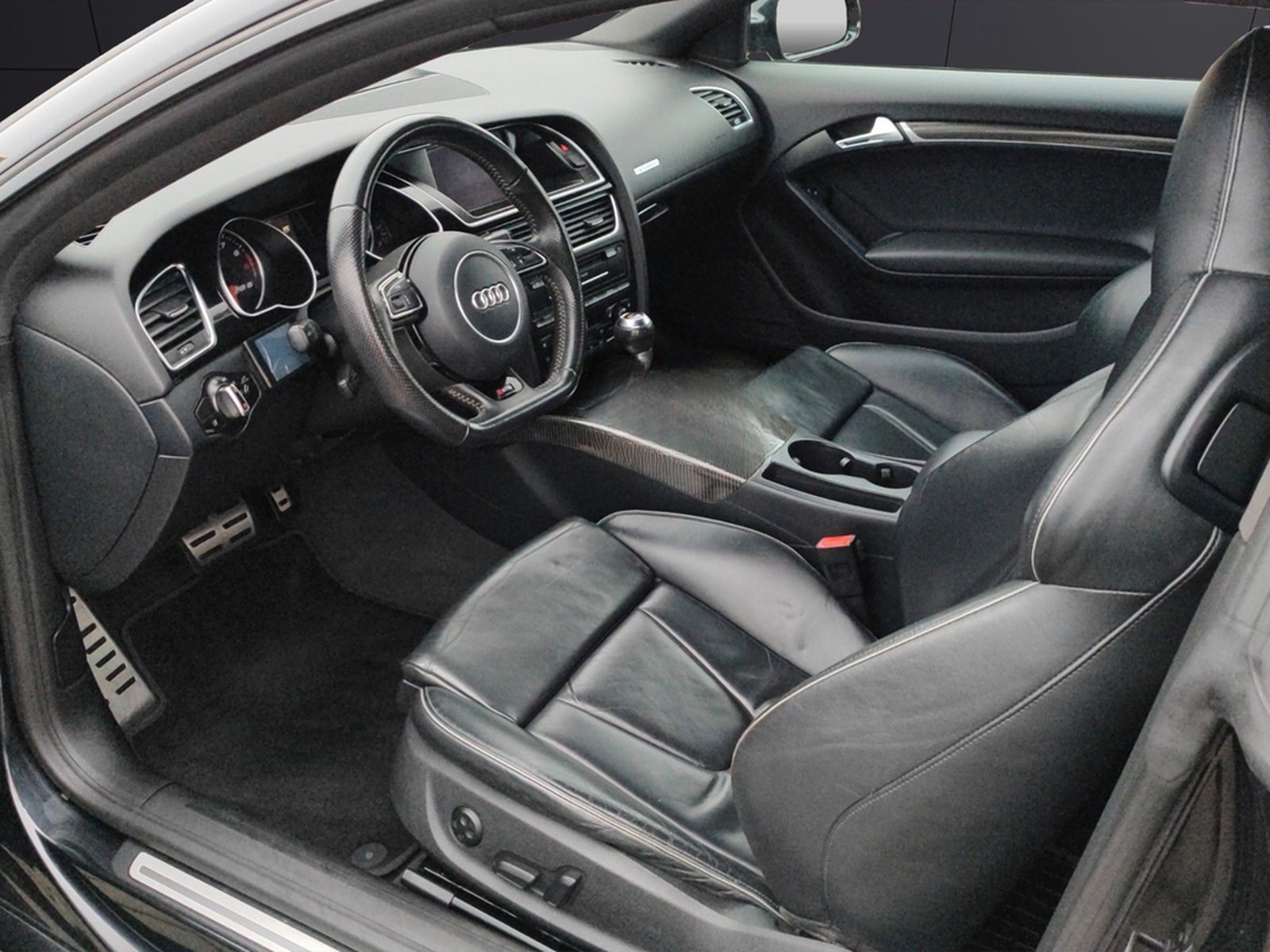 Audi RS5 quattro*Navi*Xenon*Kamera*SitzHZ* foto 9