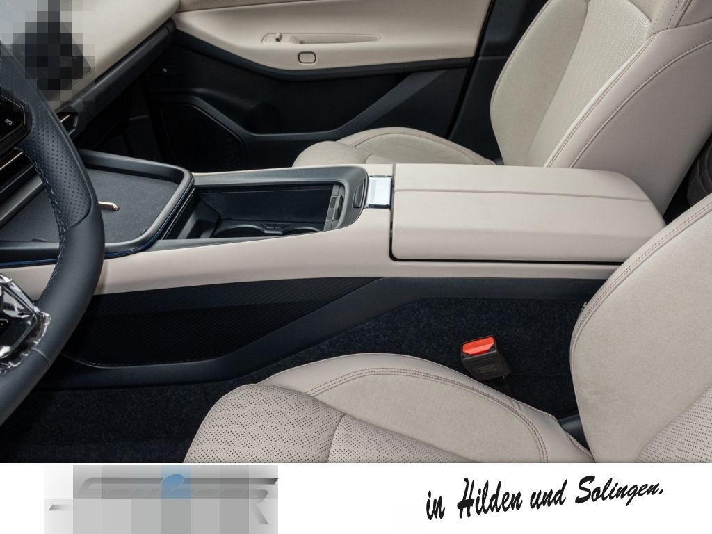 Lynk&Co 08 More foto 11